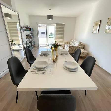 Mosaic Apartman